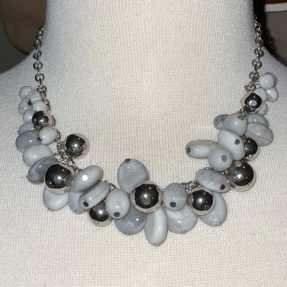 Lightweight Bauble Necklace Shades of Light Gray and Silver Fashion Jewelry - Picture 1 of 16